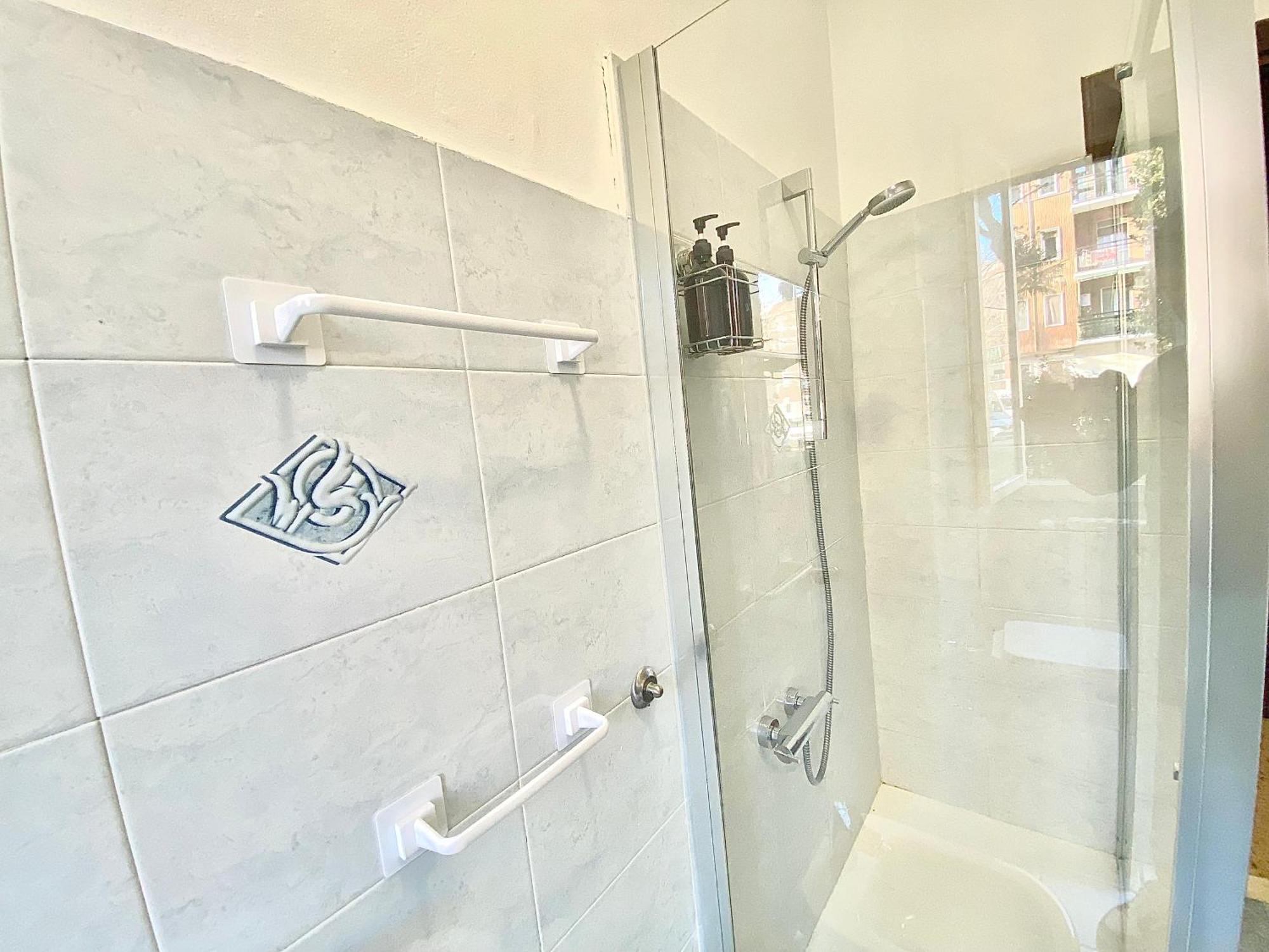 Navigli Style, Tra Metropolitana Famagosta, Comfort E Modernita Milão Exterior foto